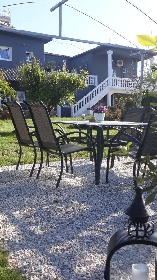 Garden Rooms Pirgos Psilonerou エクステリア 写真