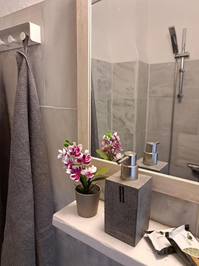 Garden Rooms Pirgos Psilonerou エクステリア 写真